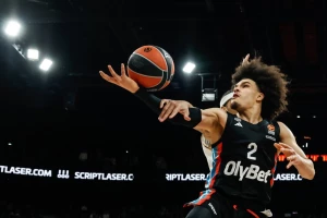 Pariz se ispucao protiv Partizana, Hifi večeras 0/8 za tri, a Efes je to znao da iskoristi