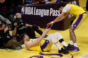 Dončićev "slovenački brat" dobio pasoš, centar Lejkersa sa Lukom i u reprezentaciji