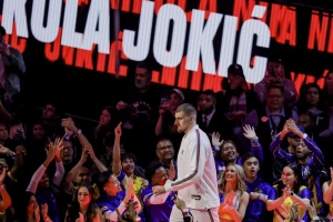 O čemu je Jokić pričao sa selektorom Pešićem? O Evrobasketu još nije...