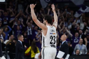 Ljulj sa jedinim košem na meču spasio Real, "kraljevići" u produžetku srušili Valensiju za 2:0 u finalu!