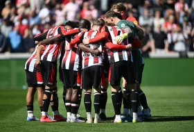 Brentford sprečio novu senzaciju, šestoligaš Maklsfild se dostojno oprostio od FA kupa!