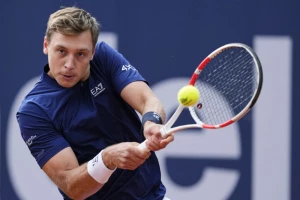 I Međedović ispao u četvrtfinalu, ali je ''skočio'' za osam mesta na ATP listi!