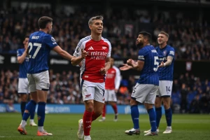 Arsenal odložio krunisanje, Tajrik i Neto zadržali Čelsi u borbi za LŠ, Amorim ispunio obećanje