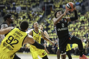 Fener na novom testu, Pariz juri novo iznenađenje