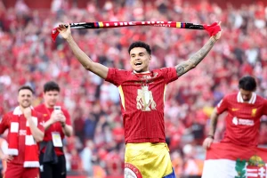 Dijaz ovakvu platu u Liverpulu nije mogao ni da sanja! Da li je Bajern pogrešio?