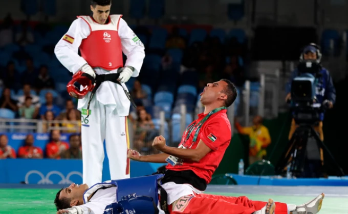 Beta/AP Photo/Robert F. Bukaty