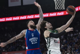 Poarje uspešno operisan, ali dužina pauze sve brine u Efesu