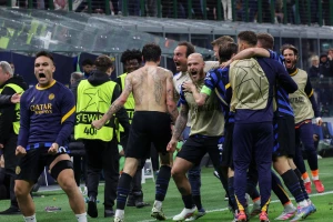 Utakmica iz snova  na "Meaci" - Inter bio "klinički mrtav", a onda "oživeo" i patosirao Barsu za finale Lige šampiona!