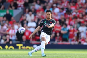 Saliba i poziv koji se ne odbija? Kada ni sam igrač ne isključuje...