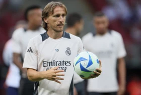 Bum - Modrić posle Reala, u drugom najtrofejnijem klubu Evrope?!