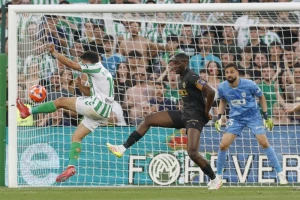 Betisu bod na oproštaju od ''Benito Viljamarina''