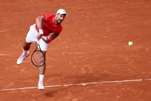 Nole bez izgubljenog seta do četvrtfinala!