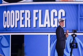 Dvoboj prvog i drugog pika sa NBA drafta - Kuper Fleg ''sam protiv svih''!