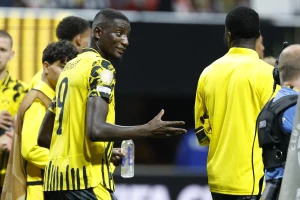 Girasi je mašina, Dortmund kompletirao četvrtfinale!