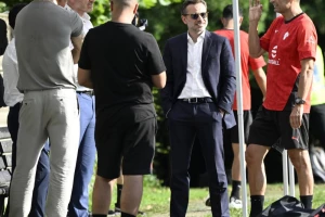 Čistka u Milanu kakva se ne pamti - Smenjeni Alegri, Tare i Furlani! Ibra "preživeo"?