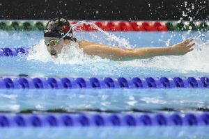 Kineskoj čudesnoj devojčici izmakla medalja za šest stotinki, Mekintoš svetska šampionka!