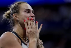 Neverovatna drama u Vuhanu, meč od kog će se Sabalenka dugo oporavljati - Pegula u finalu posle brojnih preokreta!