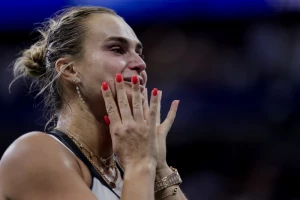 Neverovatna drama u Vuhanu, meč od kog će se Sabalenka dugo oporavljati - Pegula u finalu posle brojnih preokreta!