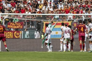 Neefikasna Gasperinijeva Roma, Torino odneo ceo plen sa ''Olimpika''!