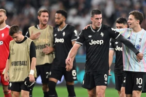 Uzalud i golovi, u Juventusu uporni da se reše Vlahovića u januaru!
