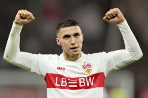 Štutgart pobedio, Jovanović ni na klupi!