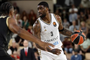 Dubai "flertovao" sa stotkom protiv Armanija, Bejkon i Rajt su tandem iz snova