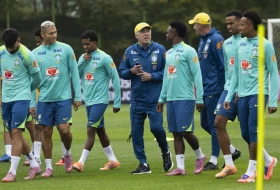 Anćeloti još ništa nije uradio, ali Brazilci žele da ga "blindiraju" sa ogromnom cifrom