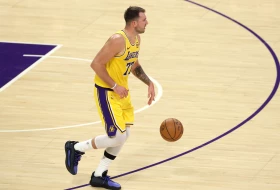 Jokiću poluvreme dovoljno, tata Luka slavio uz tripl-dabl!