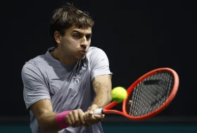 Nema Sinera, nema problema - Italija u polufinalu Dejvis kupa!