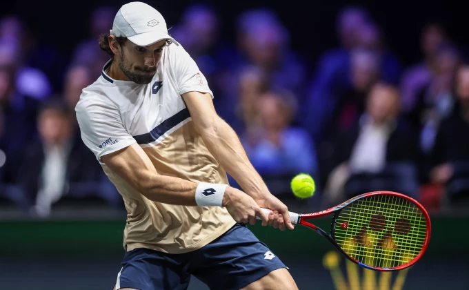 EPA/CHRISTOPHE PETIT TESSON