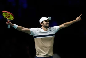 Više ne iznenađuje, sada opravdava ulogu favorita - Vašero u četvrtfinalu Pariza!