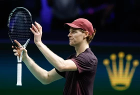 Siner "počistio" ranjenog Zvereva za finale mastersa u Parizu!