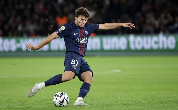 EPA/CHRISTOPHE PETIT TESSON