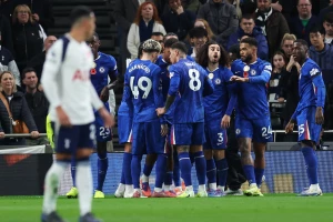 Čelsiju londonski derbi, "pitbul" Kaisedo omogućio Žoau Pedru da postane heroj "plavaca"!