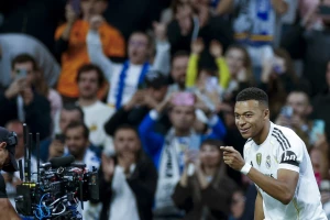 Embape u istoriji, brži od Ronalda!