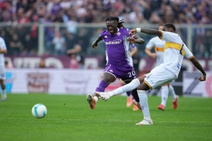 Fiorentina tone sve dublje, Piza odnela bod iz Torina