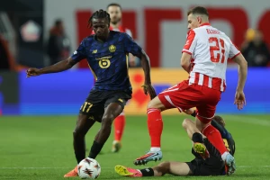 POLUVREME - Zvezdi fali kapiten, malo je nedostajalo za vođstvo...