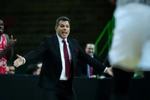 Koliko je ostalo Itudisu na klupi Hapoela?