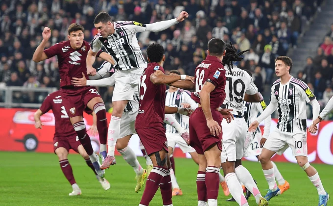 EPA/Alessandro Di Marco