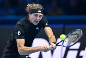 Zverev pobedom započeo Završni masters, Šelton propustio svoje šanse