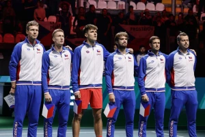 Česi na korak od finala!