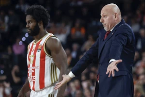 TABELA EL - Zvezda u grčkom društvu, Partizan sve slabiji...