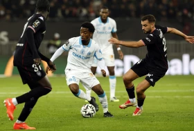 Vulvsima malo dva Gomeša, pa stiže i treći!