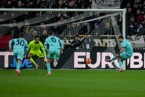 Bolonja ubedljiva u Udinama, goleada na Sardiniji