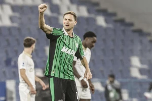 Matićev volej kao iz najboljih dana i Torstvedov gol u 95. minutu sprečili Pizino slavlje