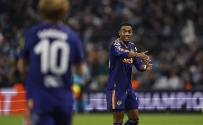 EPA/GUILLAUME HORCAJUELO