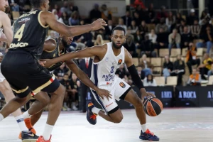 Problemi za Lasa - vreme ne radi za Lojda pred Zvezdu