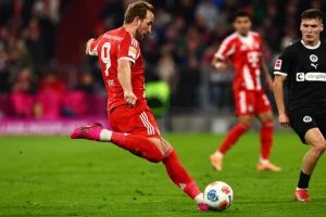 Bajern umalo kiksnuo, ali na kraju ubedljivo pobedio, Hofenhajm sve bolji, šok u Berlinu!