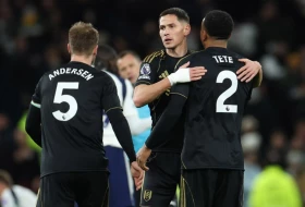 Fulam za nijansu bolji - Lukiću tri boda, Milenkovićev Forest pred zonom ispadanja