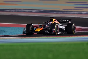 Maks iskoristio kiks Meklarena u Dohi, sve staje u poslednju trku!